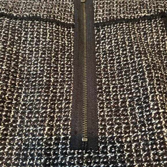 Halogen mini skirt tweed like wool blend lined exposed stitching & zipper Sz 6 - Picture 3 of 9